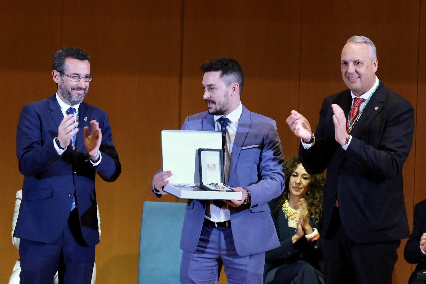 En imágenes: Alejandro Sanz y Lola Flores, Hijos Predilectos de Cádiz