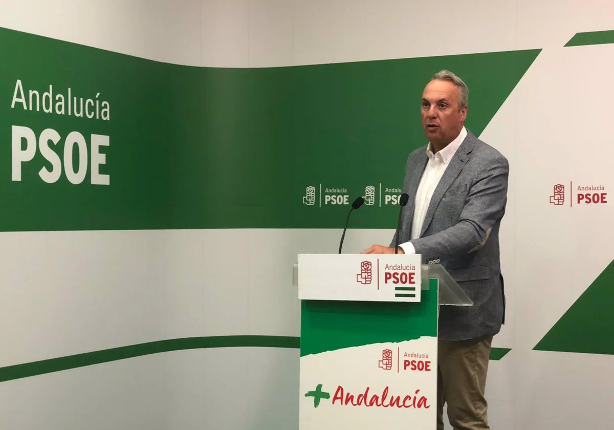 El PSOE acusa a la Junta de dar «contratos a dedo» por más de 46 millones en sanidad en la provincia