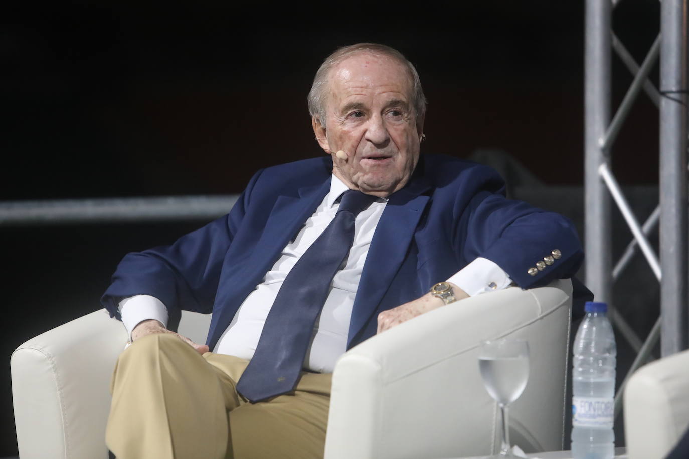 Fotos: José María García y José Ramón de la Morena cerraron el primer día de &#039;Hablamos de fútbol&#039;