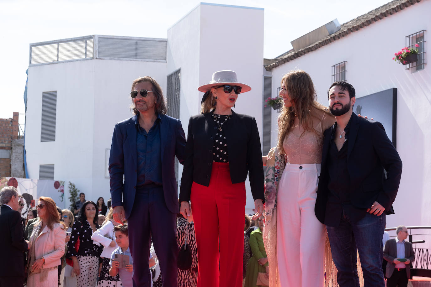 Fotos: La familia Flores inaugura el centro cultural en recuerdo de su madre Lola, &#039;La Faraona&#039;