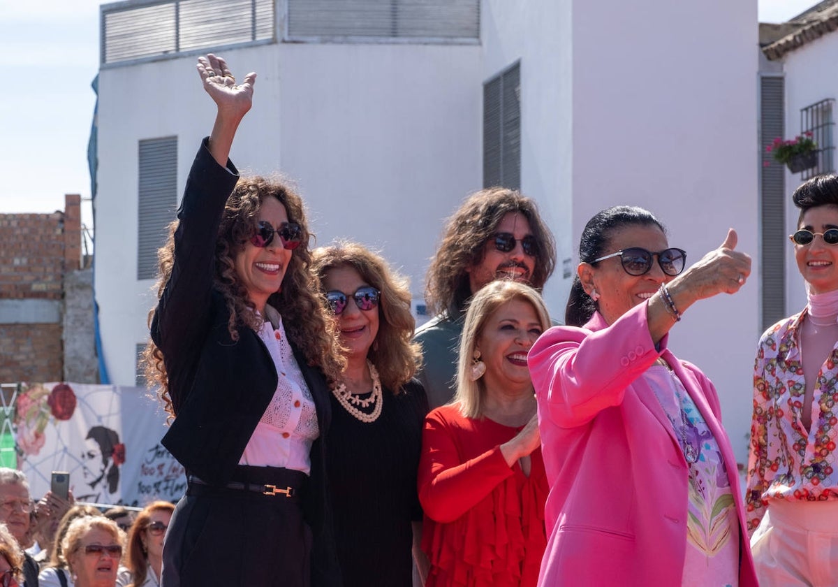 Fotos: La familia Flores inaugura el centro cultural en recuerdo de su madre Lola, &#039;La Faraona&#039;