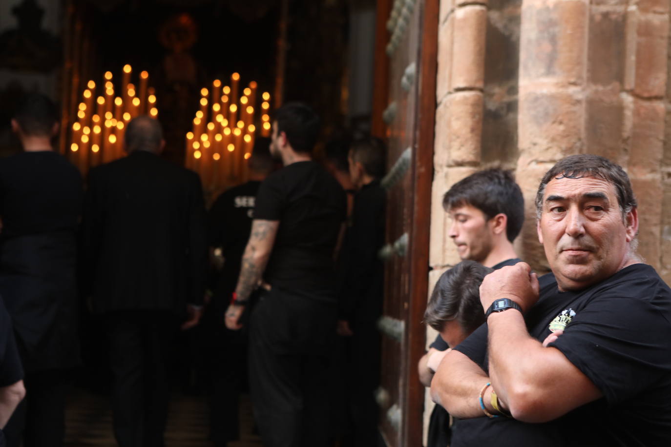 Fotos: Dolores de Servitas protagoniza la primera jornada de la Semana Santa en Cádiz