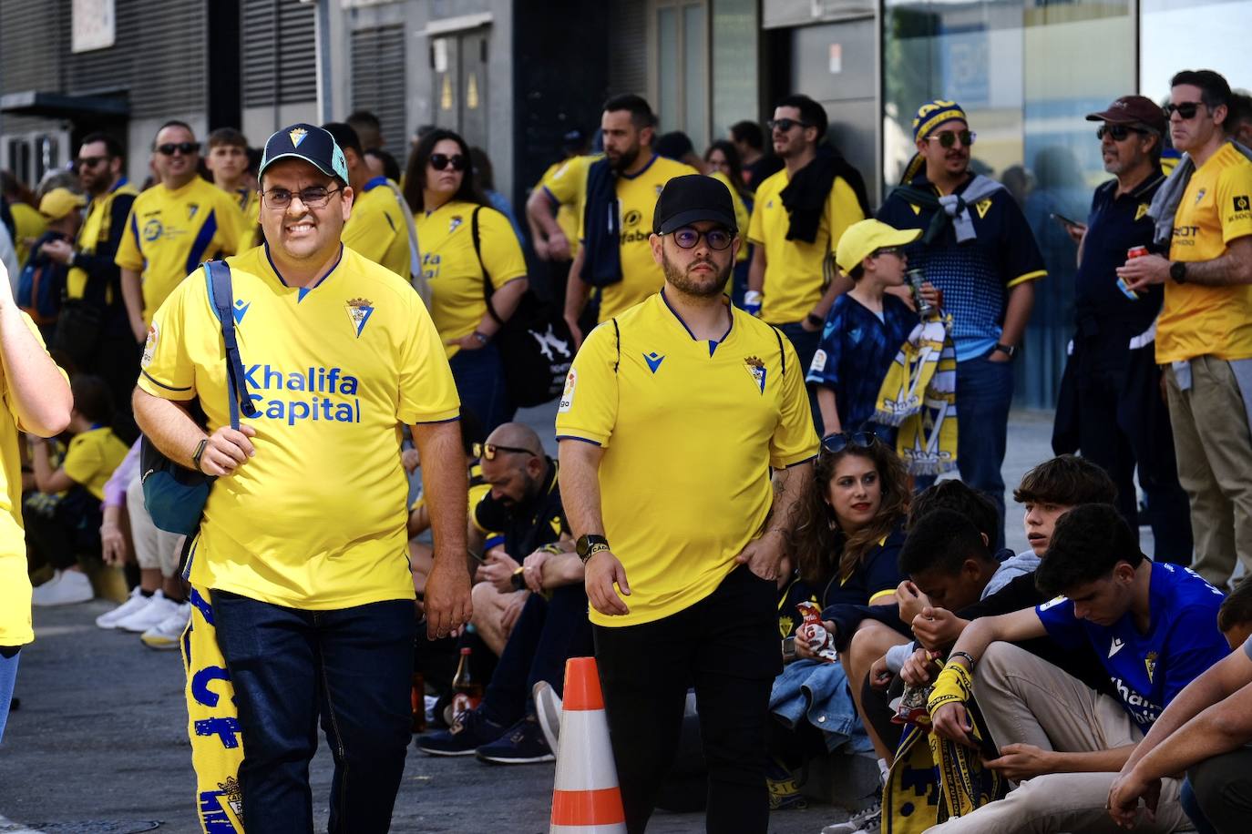 Fotos: Búscate en previa del partido Cádiz - Sevilla