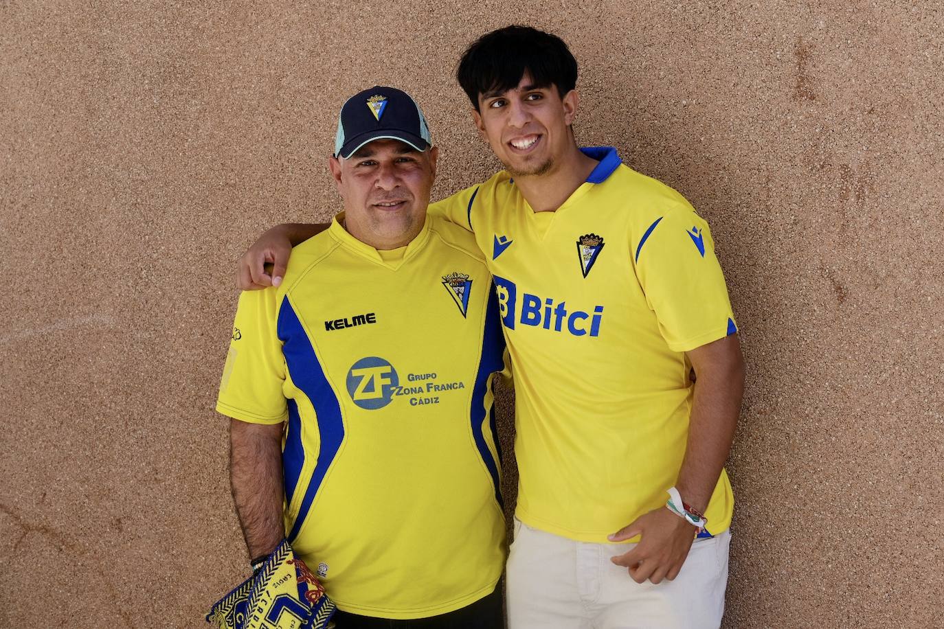 Fotos: Búscate en previa del partido Cádiz - Sevilla