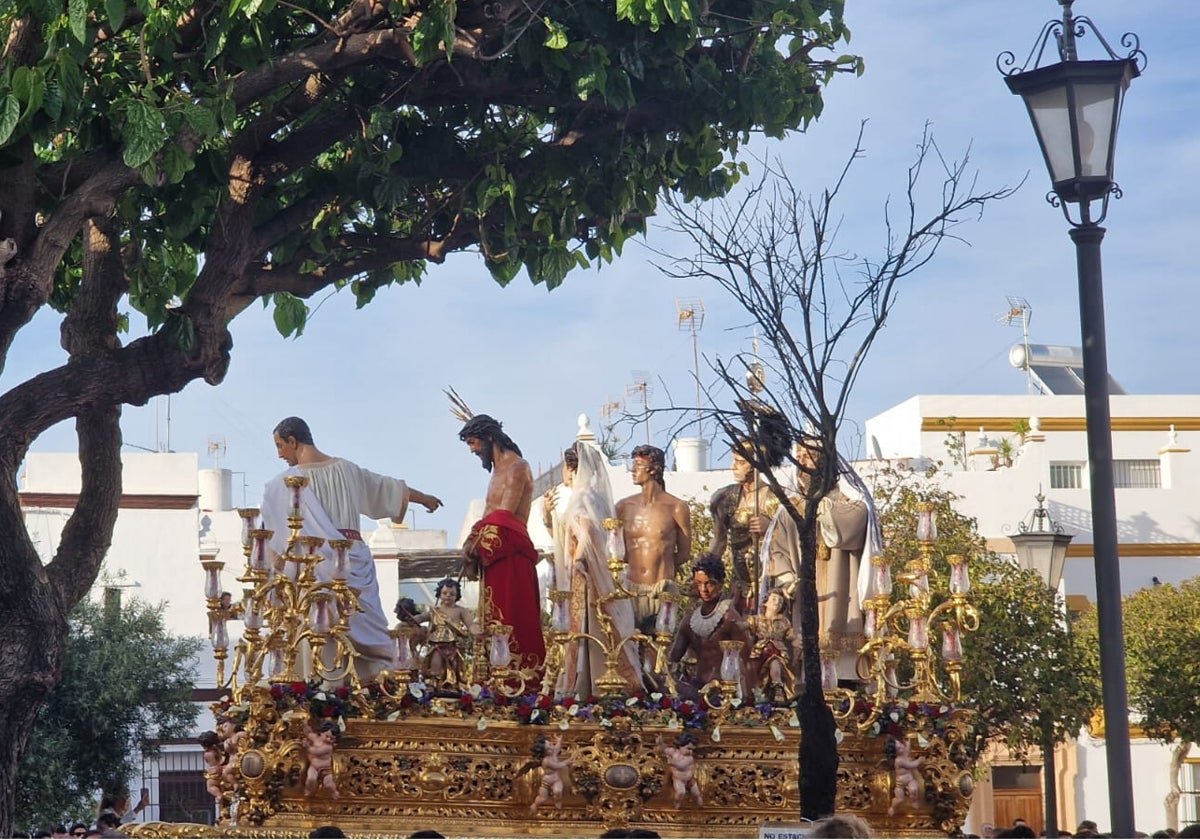 Salida de la hermandad de Ecce Homo