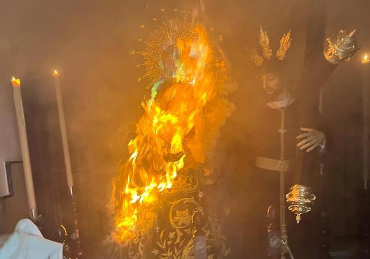 El fuego afectó a la imagen de la Virgen de los Desconsuelos