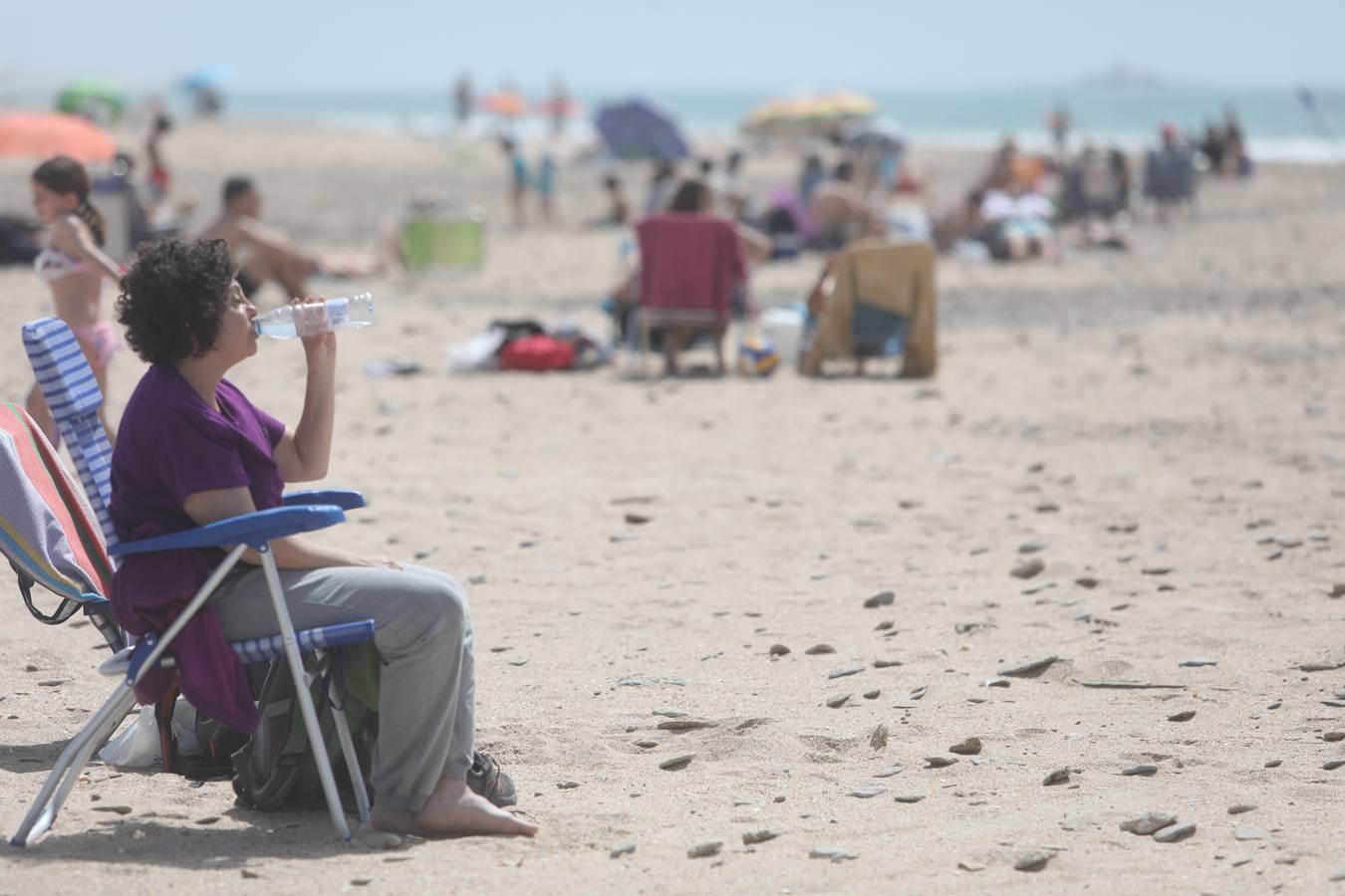 Fotos: Cádiz llena sus playas en Semana Santa