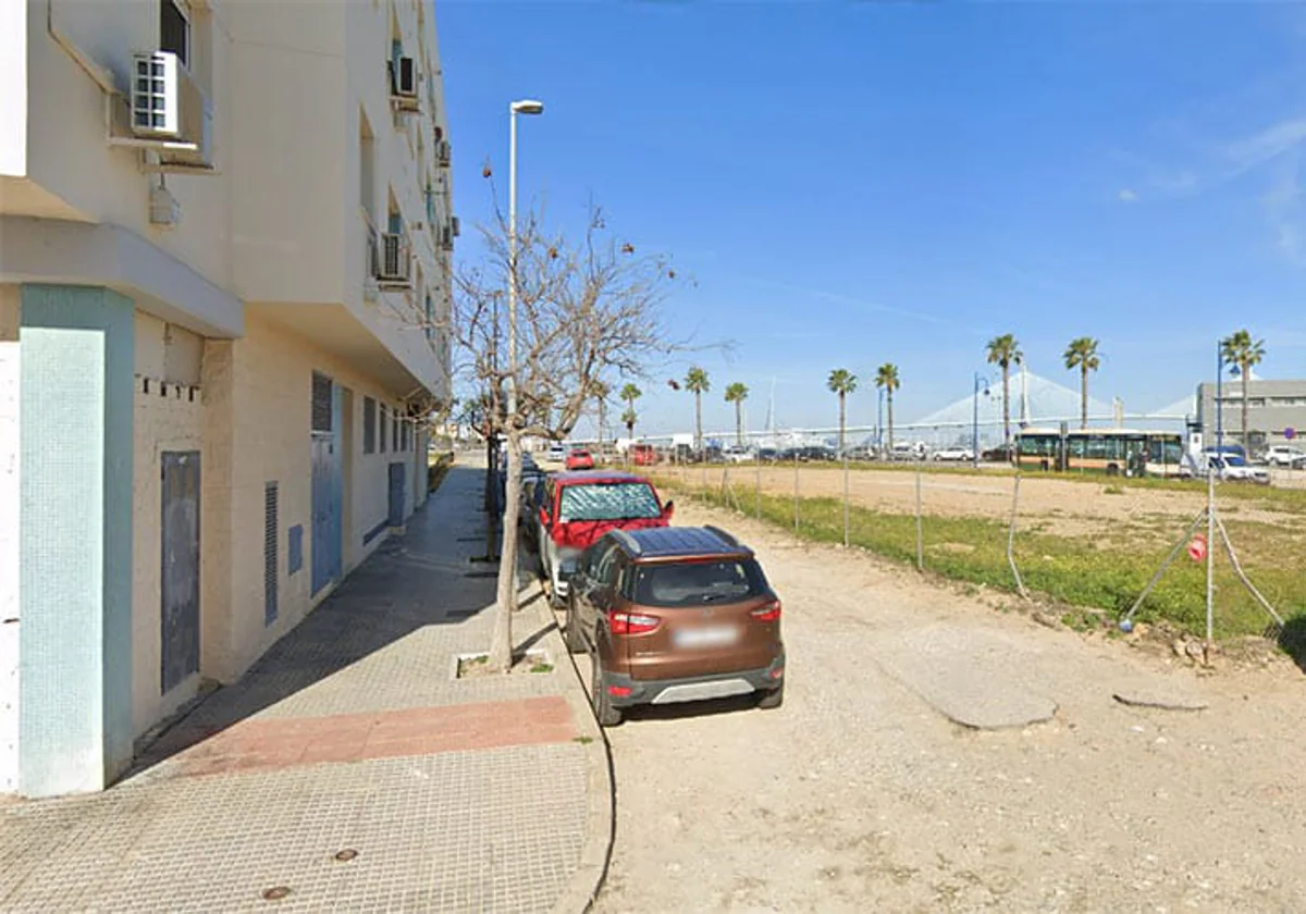 Aspecto de la calle Dársena situada en el barrio de Puntales.