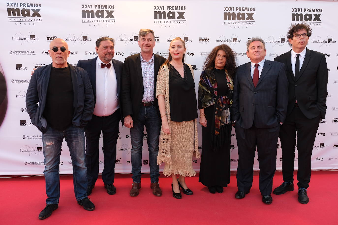 Fotos: La alfombra roja del Gran Teatro Falla
