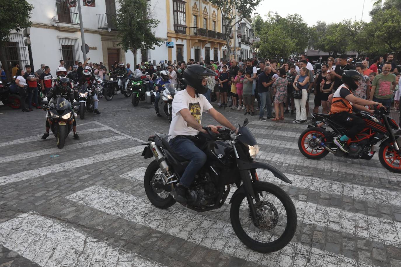 Fotos: Así ha sido la caravana motera en Jerez