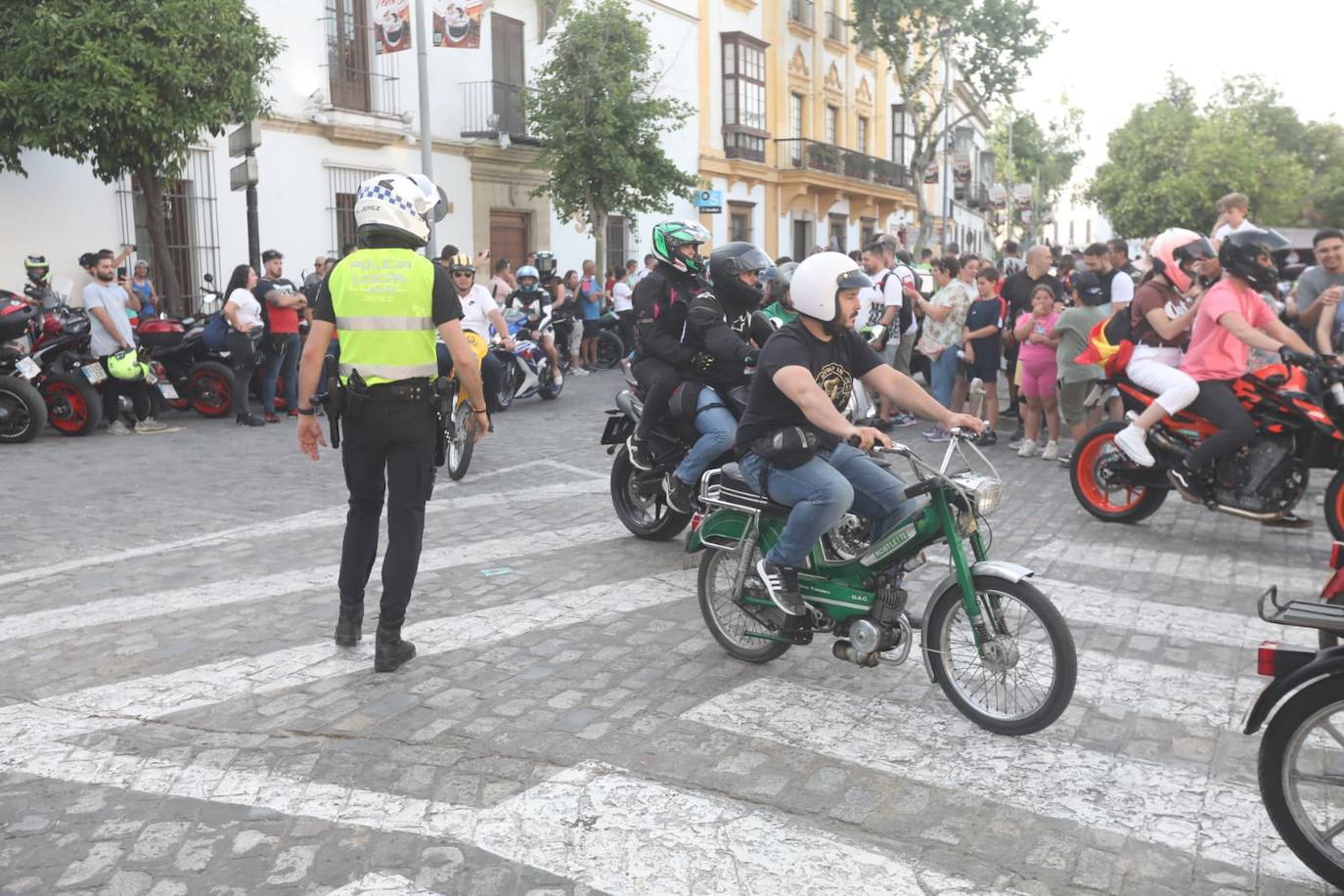 Fotos: Así ha sido la caravana motera en Jerez