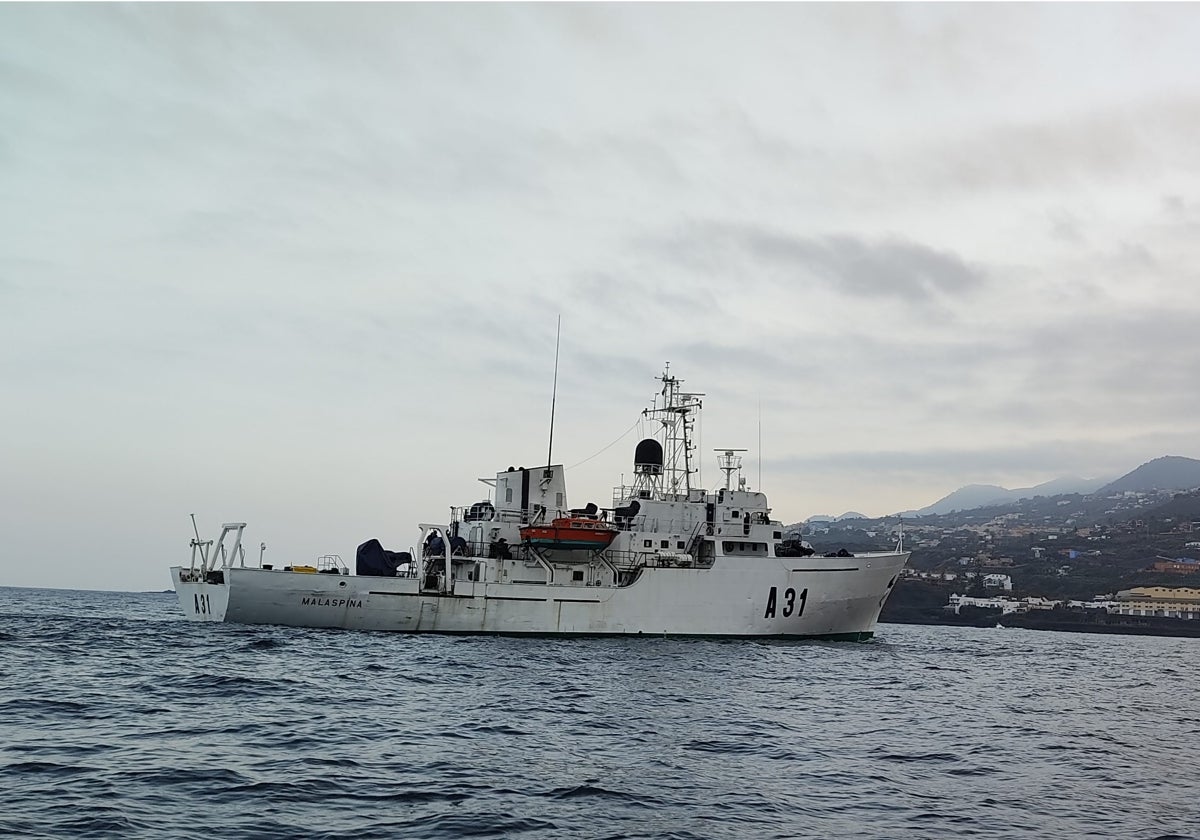 Imagen de archivo del buque 'Malaspina' llegando a la isla de La Palma.