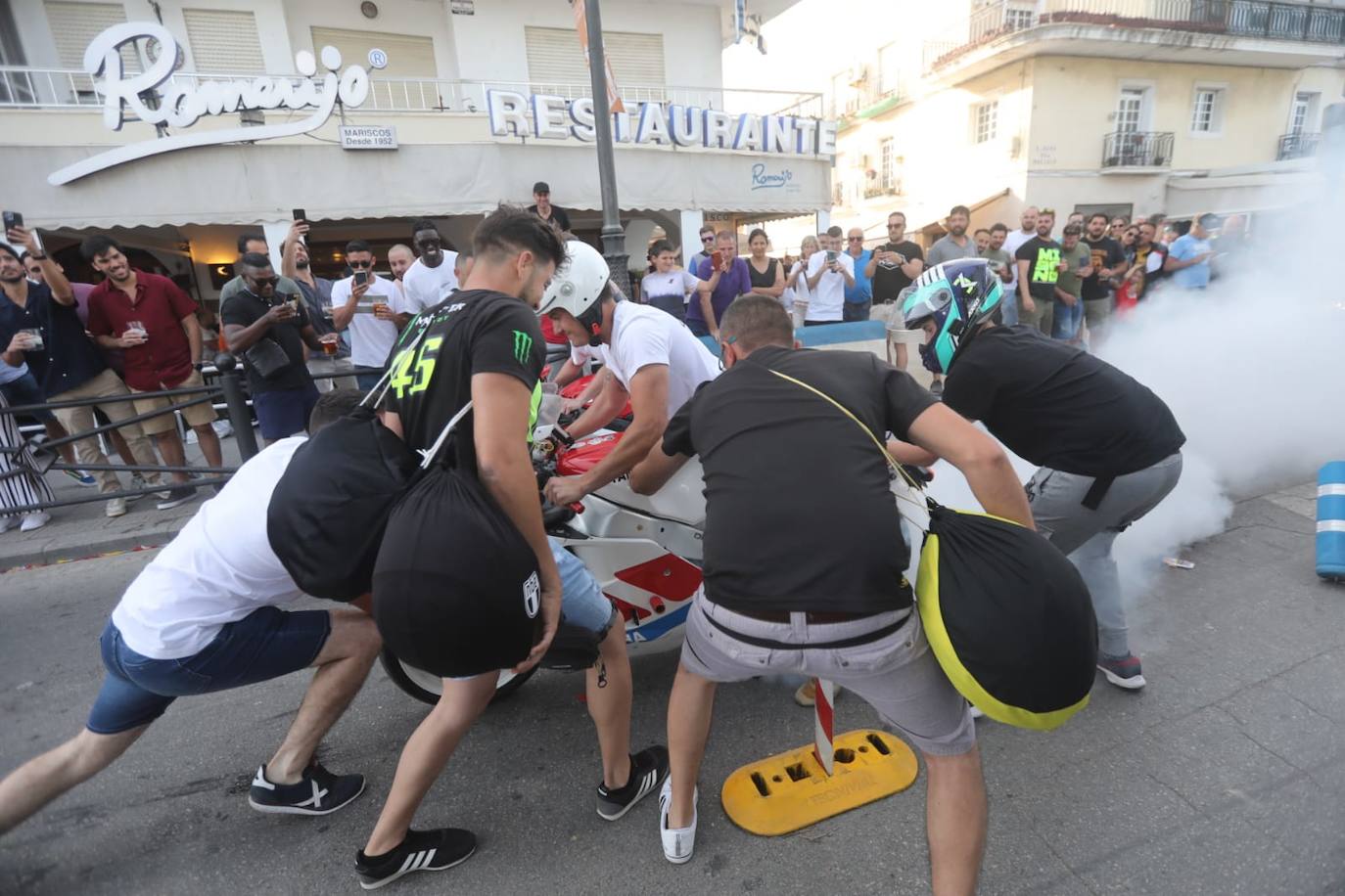 Fotos: Las motos comienzan a rugir en El Puerto con motivo del Gran Premio de Jerez 2023