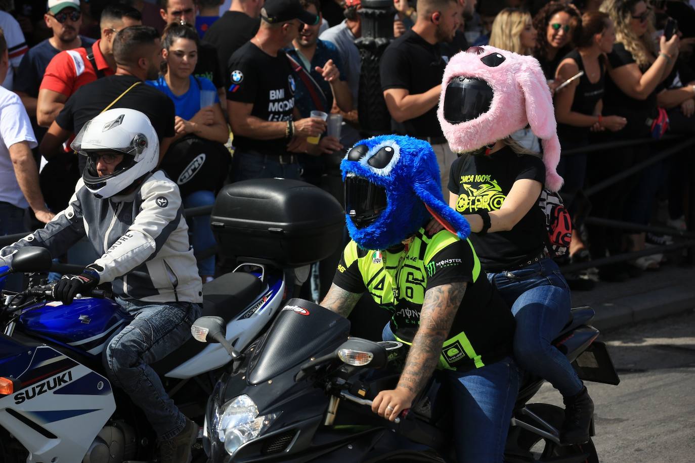 Fotos: Gran ambiente de aficionados en Jerez