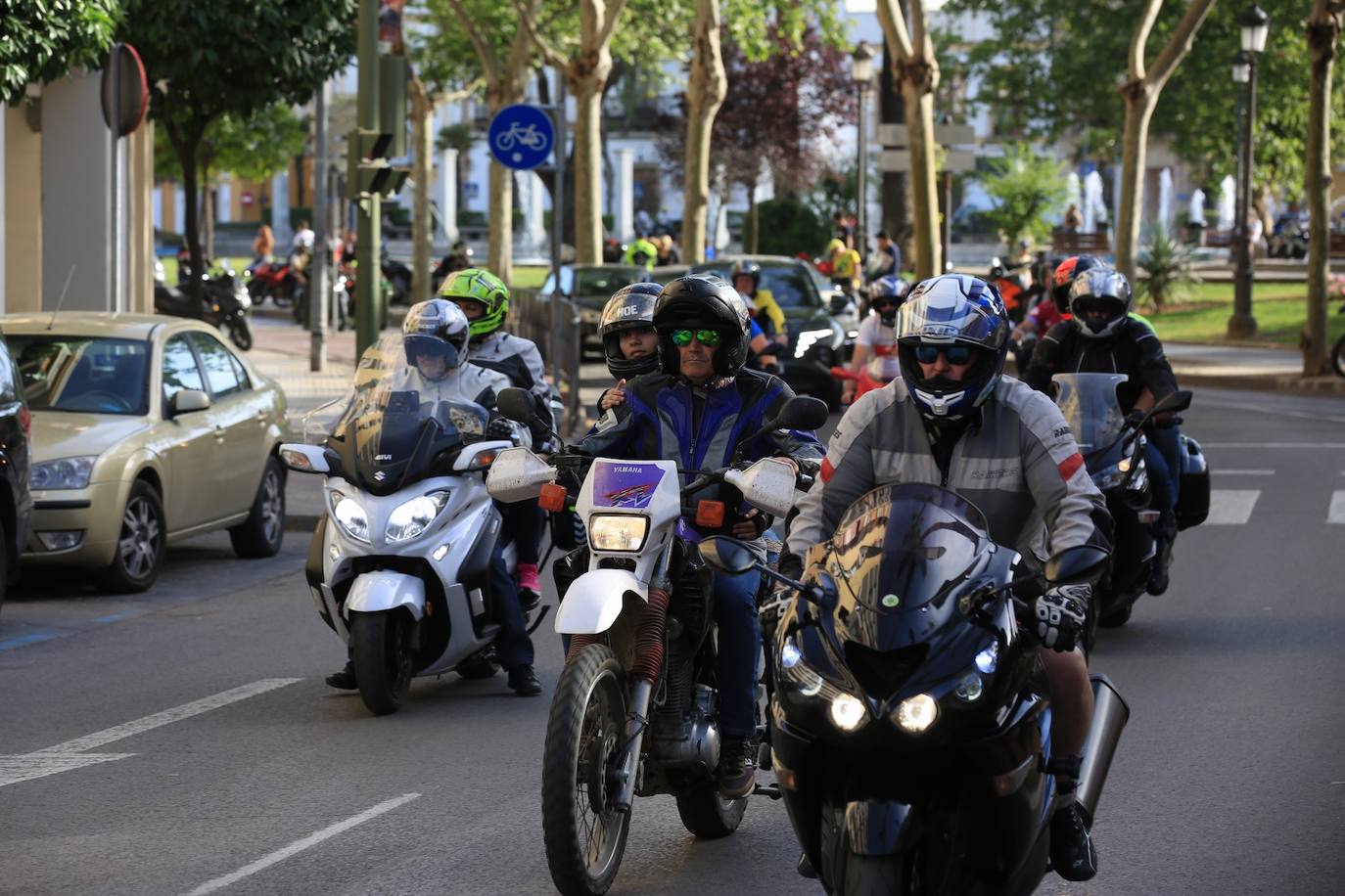 Fotos: Gran ambiente de aficionados en Jerez
