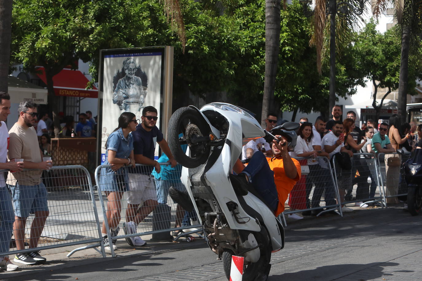 Fotos: Sábado de motos con gran ambiente en El Puerto