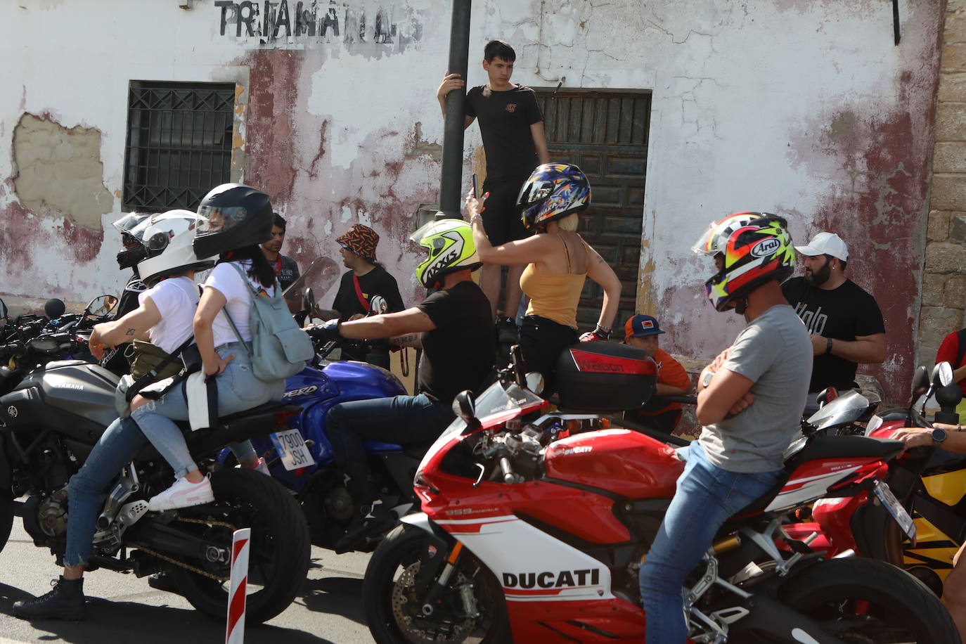 Fotos: Sábado de motos con gran ambiente en El Puerto