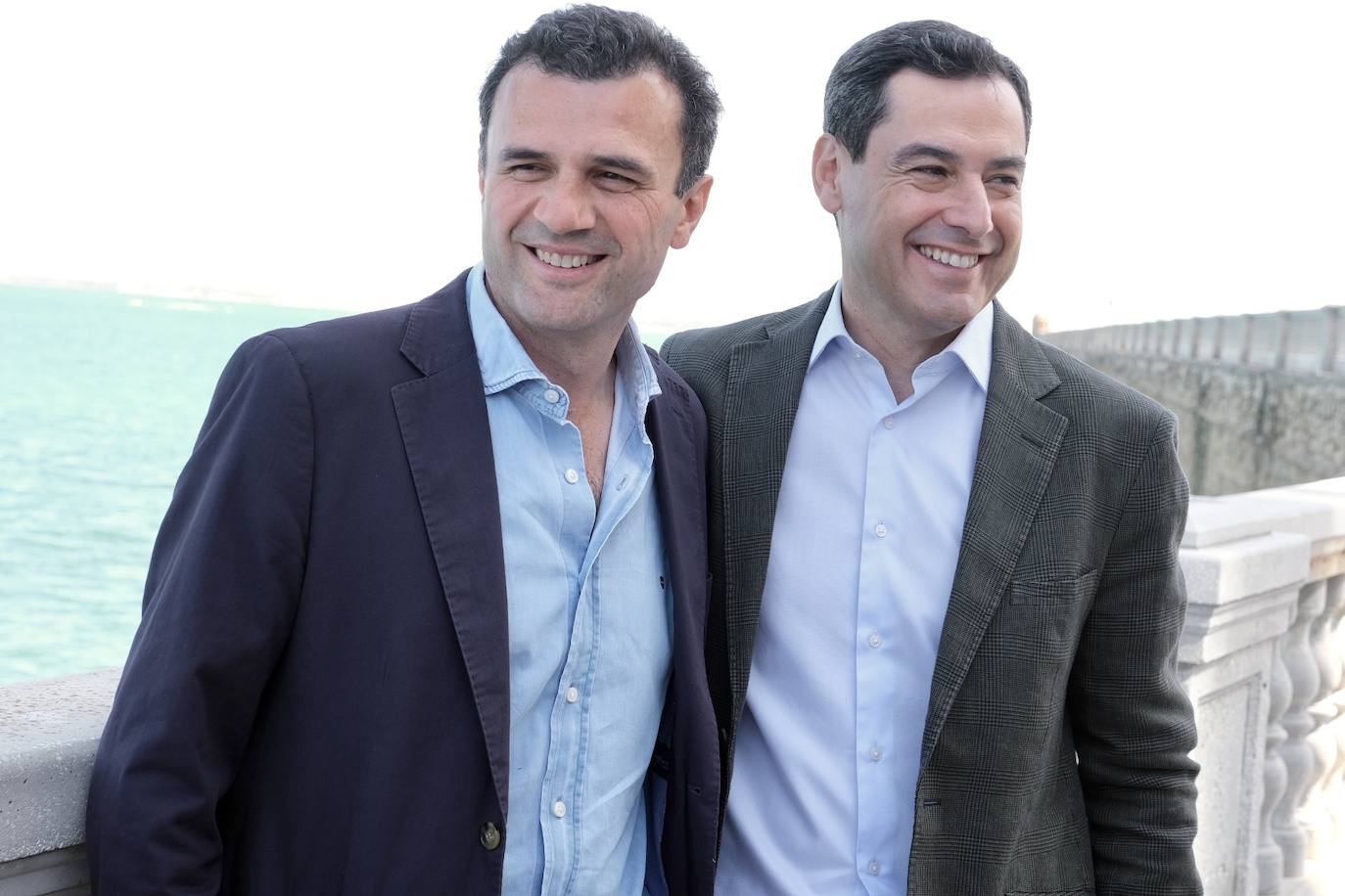 Fotos: las imágenes de la visita de Juanma Moreno a Cádiz par apoyar a Bruno