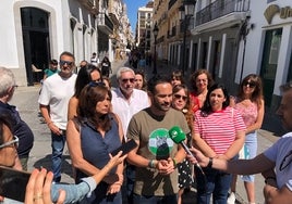 David de la Cruz promete «no cortar el agua a ninguna familia que no pueda pagarla»