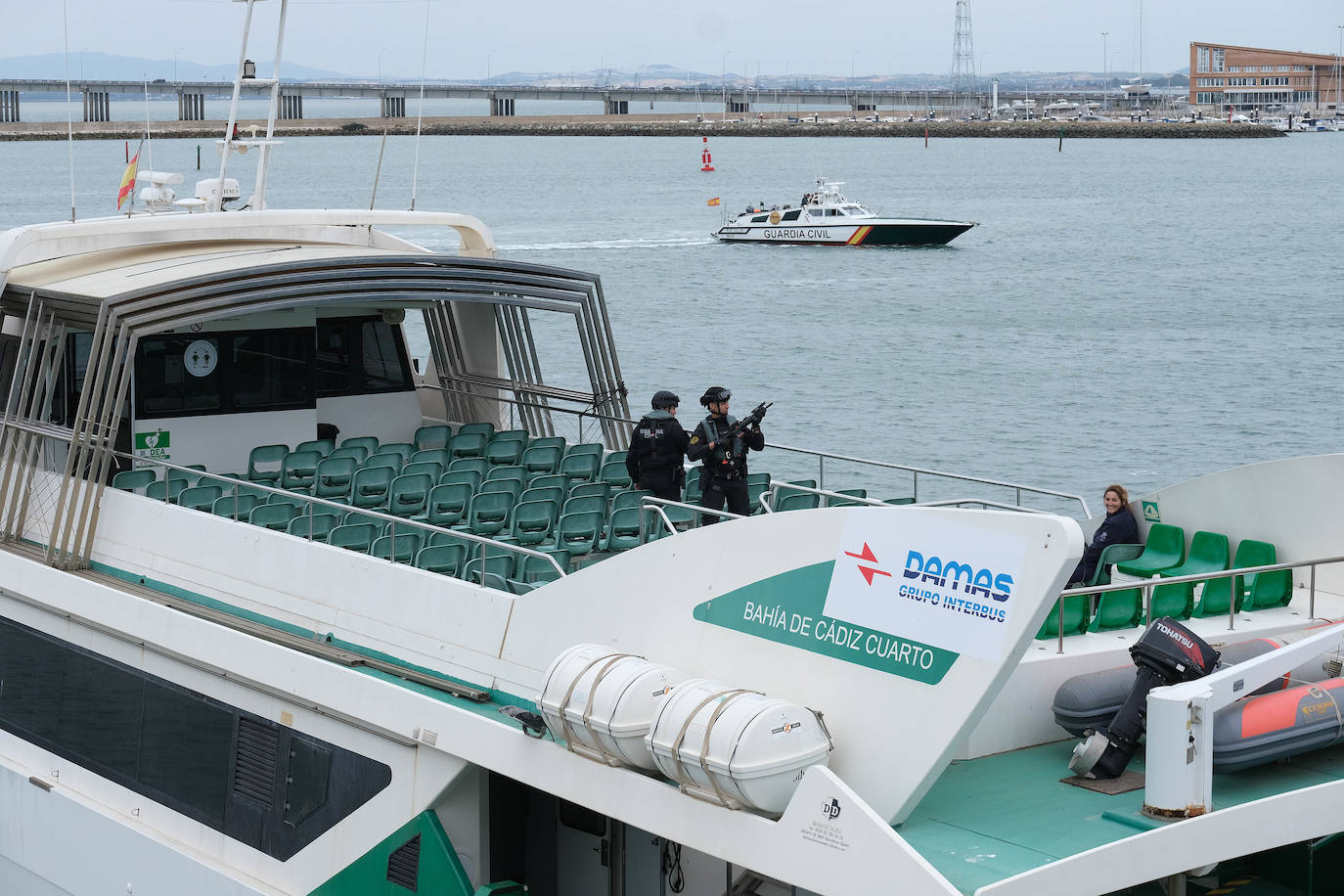 Fotos: Así ha sido la exhibición de medios de seguridad marítima de la Guardia Civil