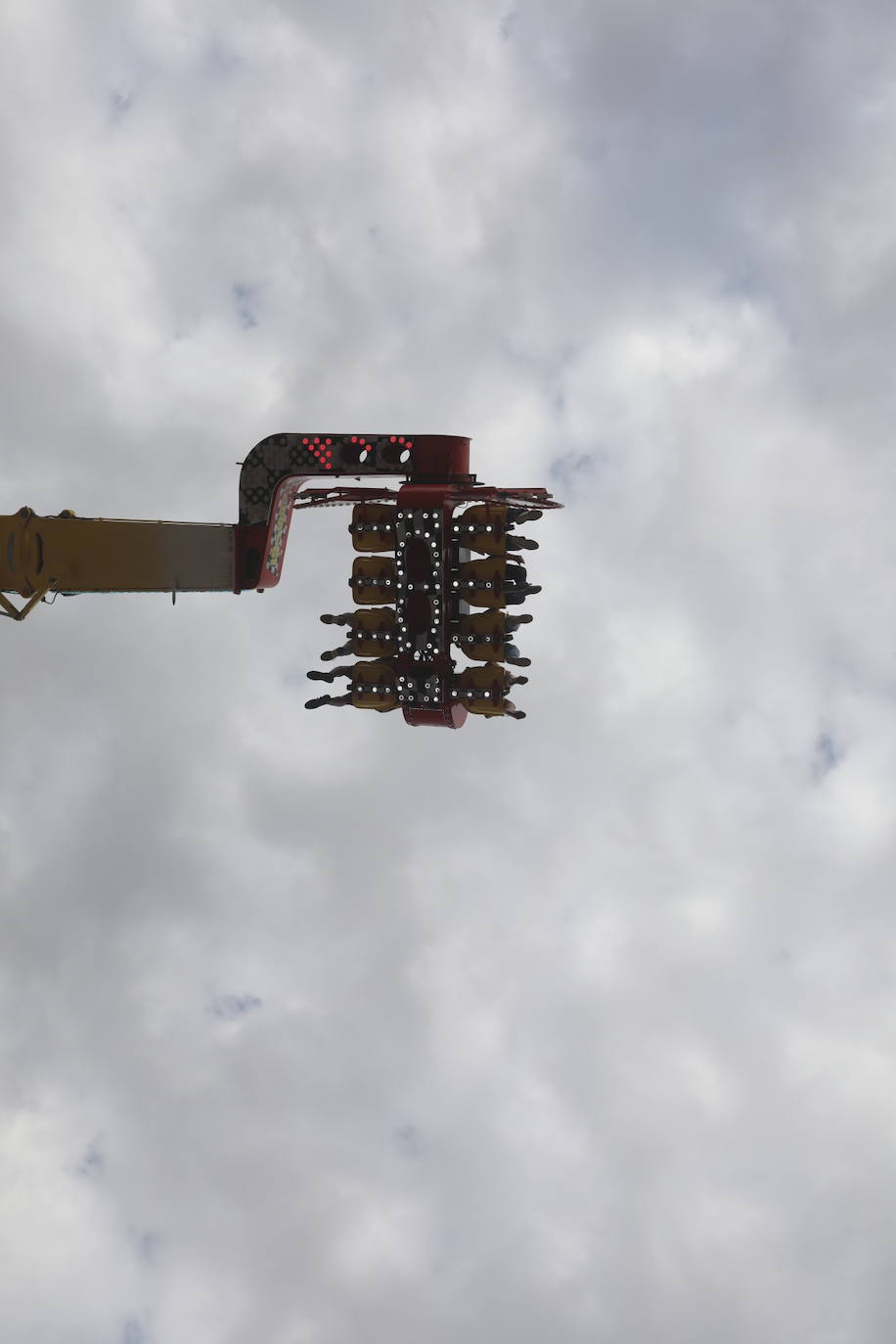 Fotos: El Puerto vive su primer día de Feria