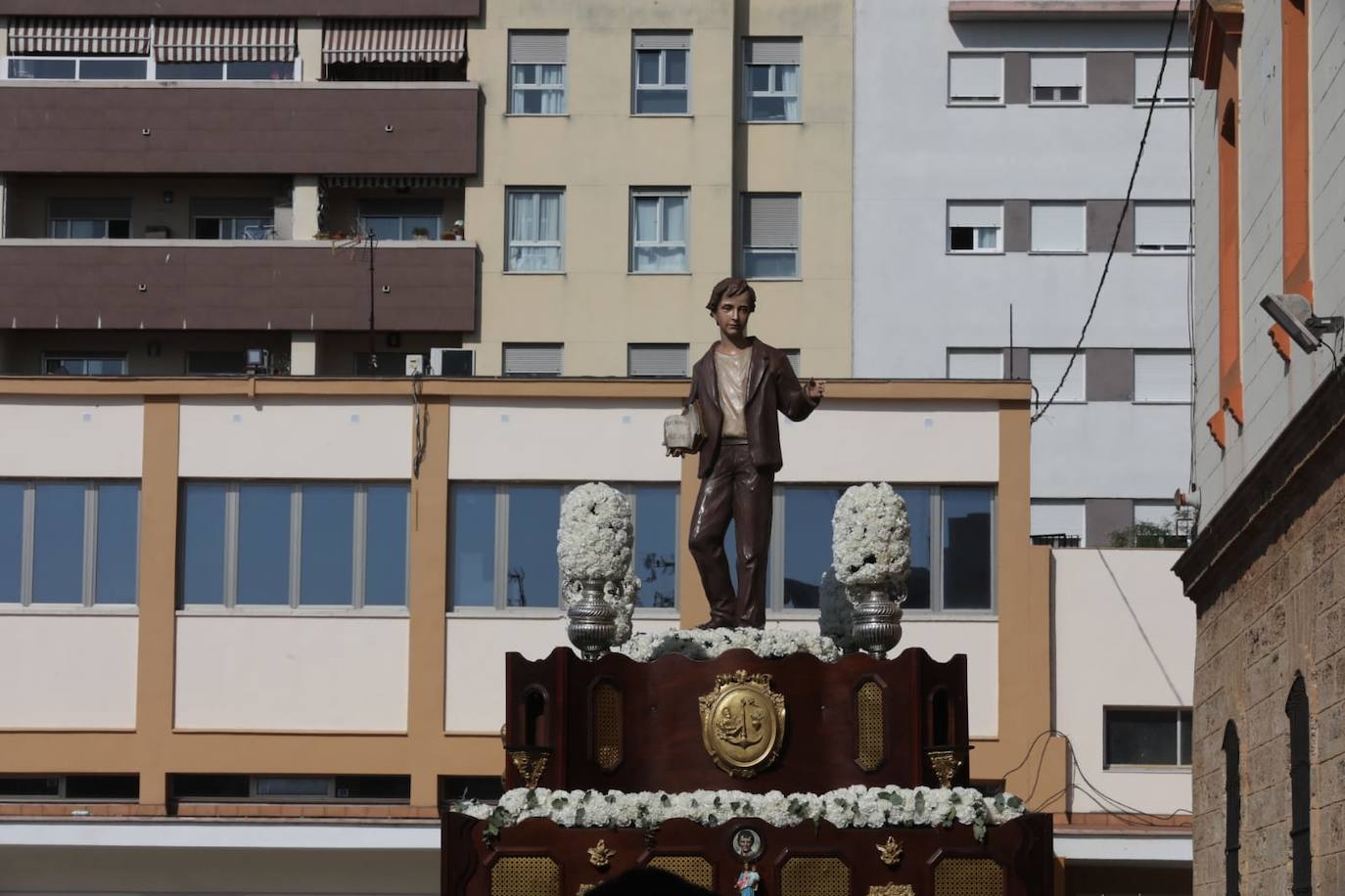 Fotos: Así ha sido la procesión de María Auxiliadora en Cádiz