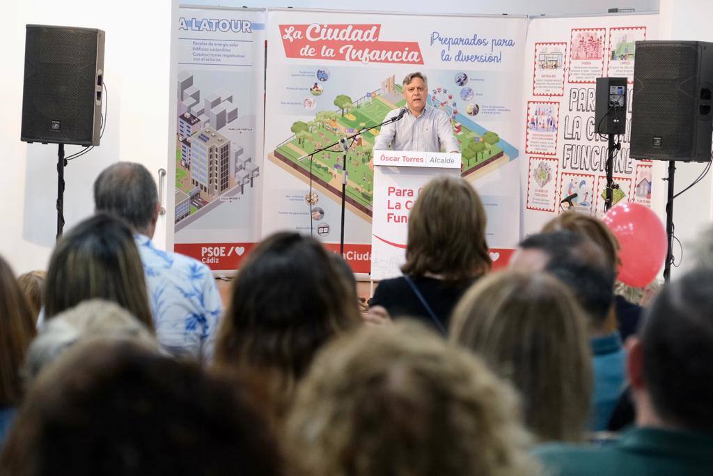 Fotos: Así ha sido el cierre de campaña de los candidatos a la Alcaldía de Cádiz