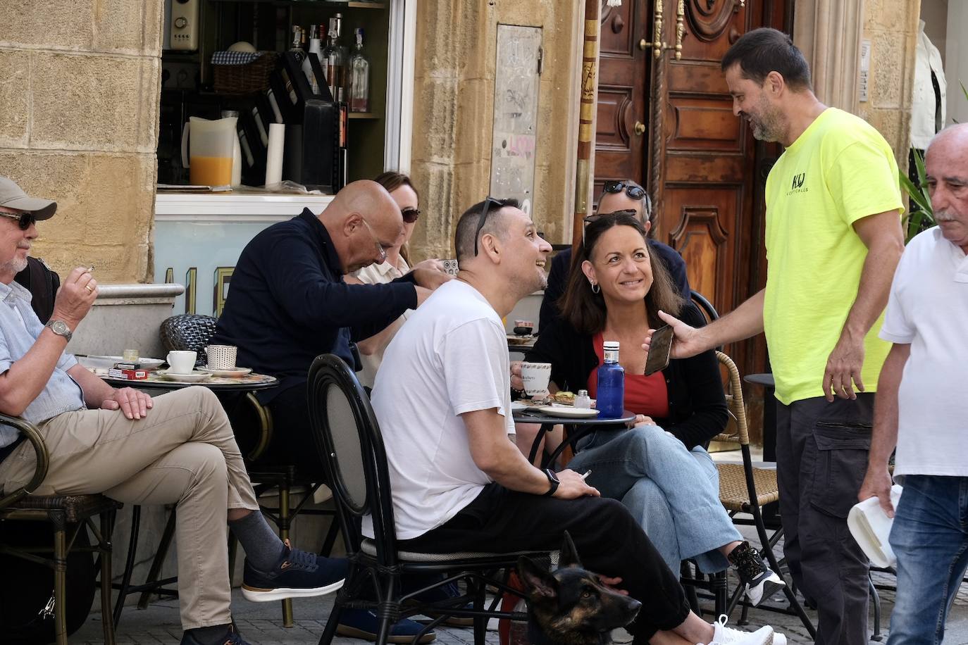 Fotos: Así vive Cádiz la jornada de reflexión