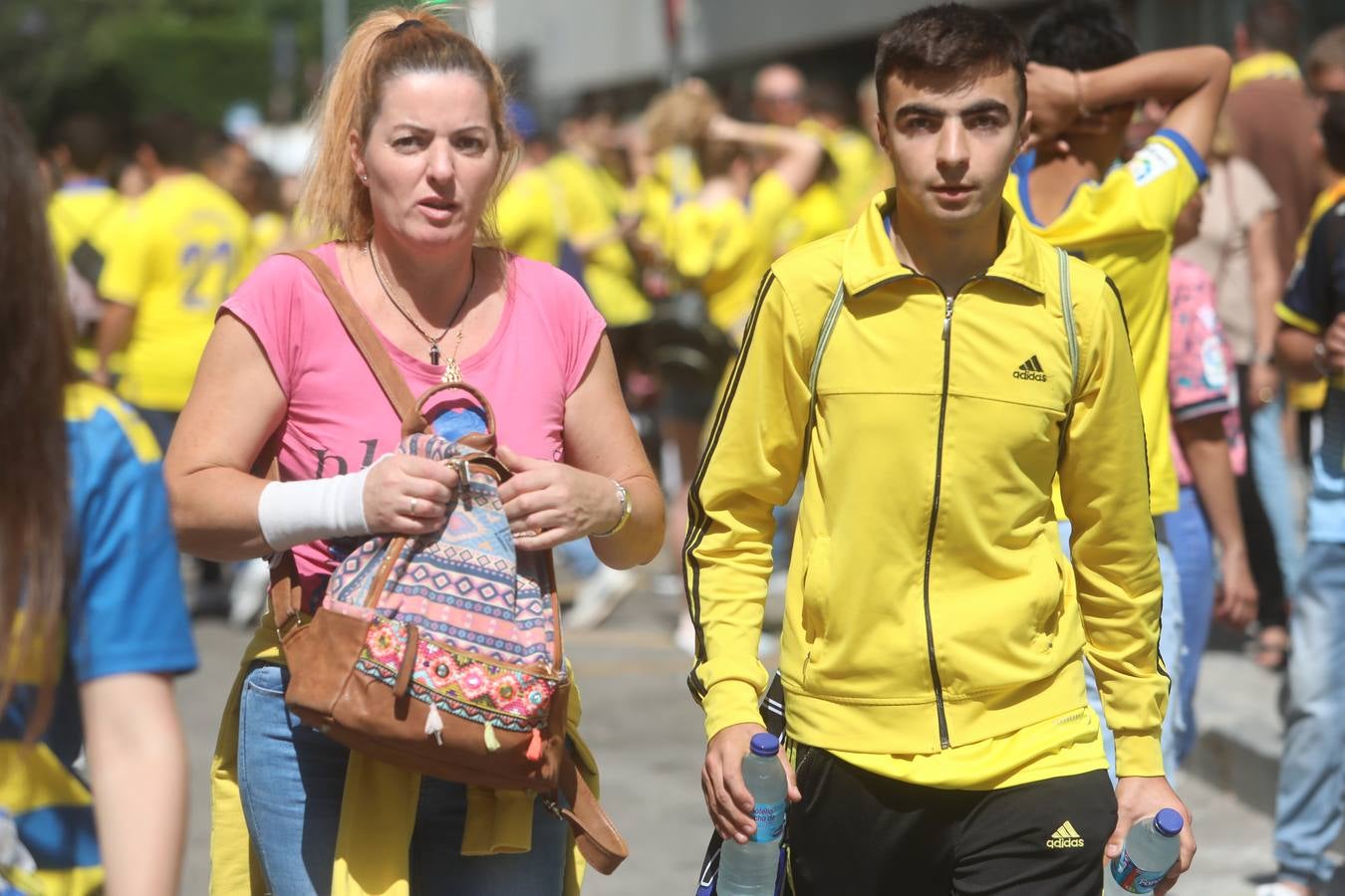 Fotos: Búscate en el Cádiz-Celta