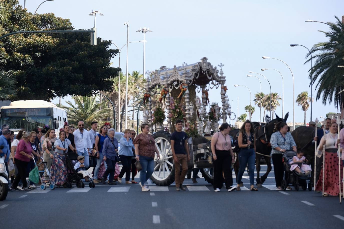 Fotos: Los romeros gaditanos de vuelta a casa