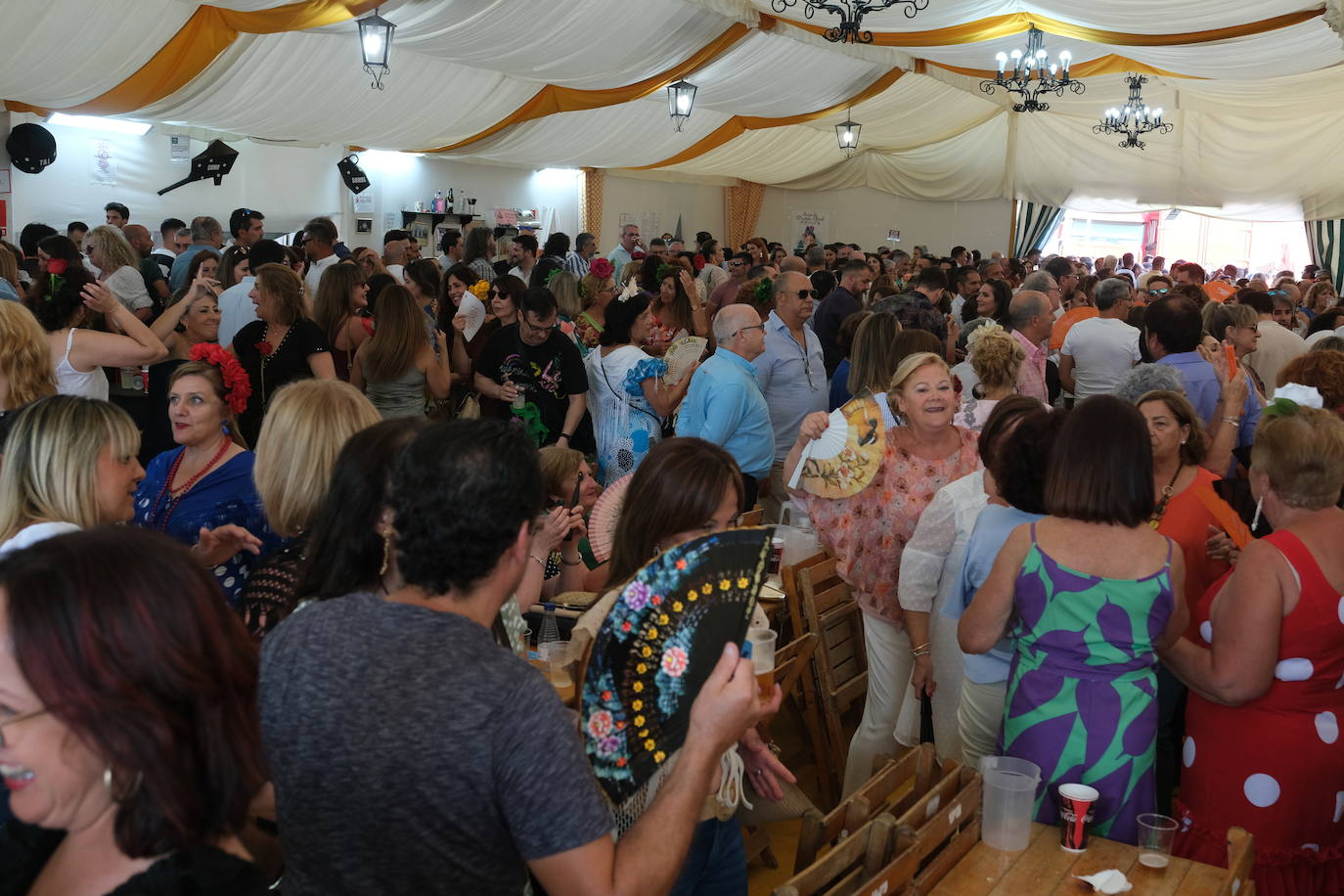 Fotos: La Feria de la Primavera vive un intenso viernes