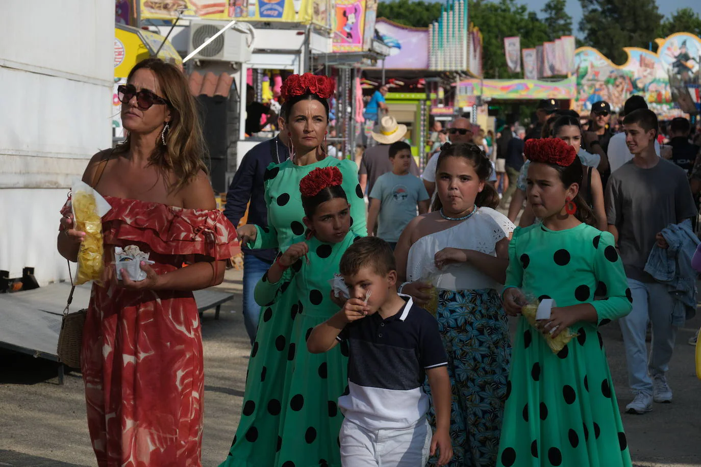 Fotos: La Feria de la Primavera vive un intenso viernes