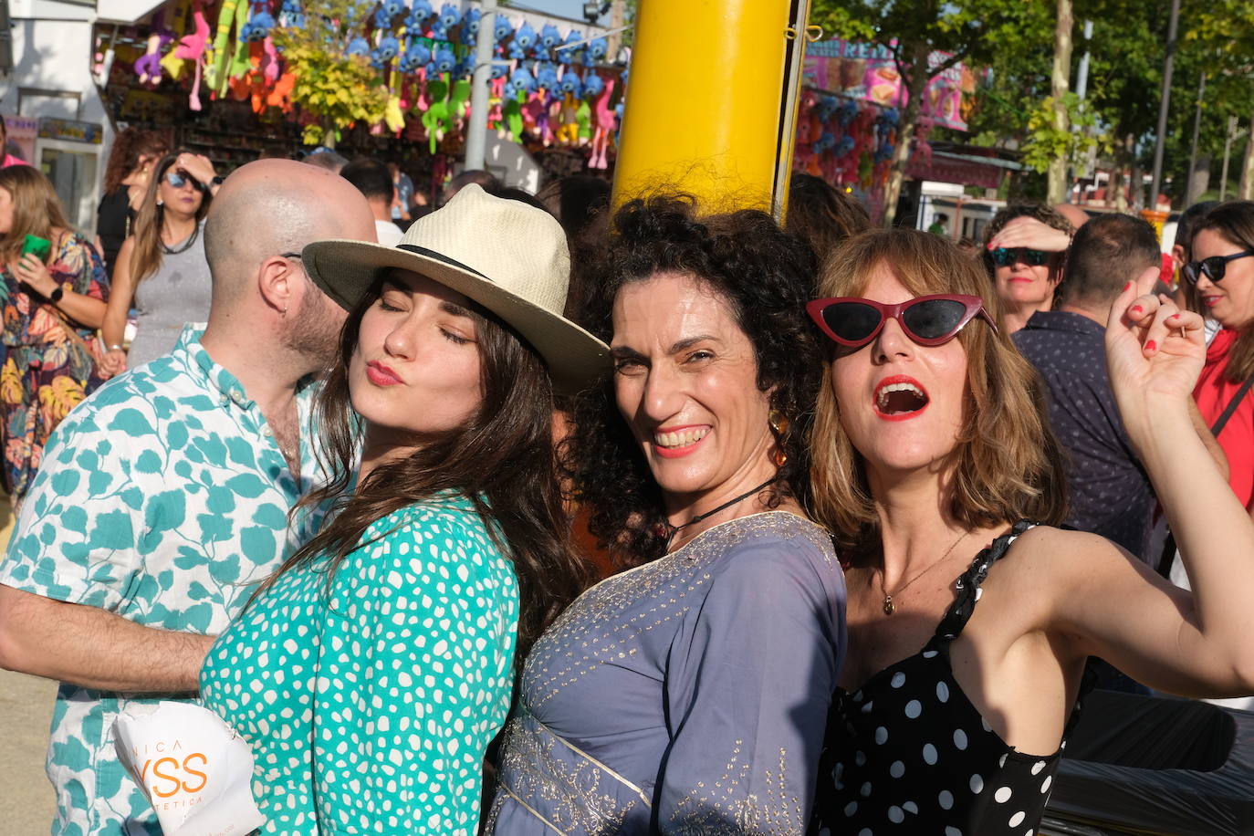 Fotos: La Feria de la Primavera vive un intenso viernes