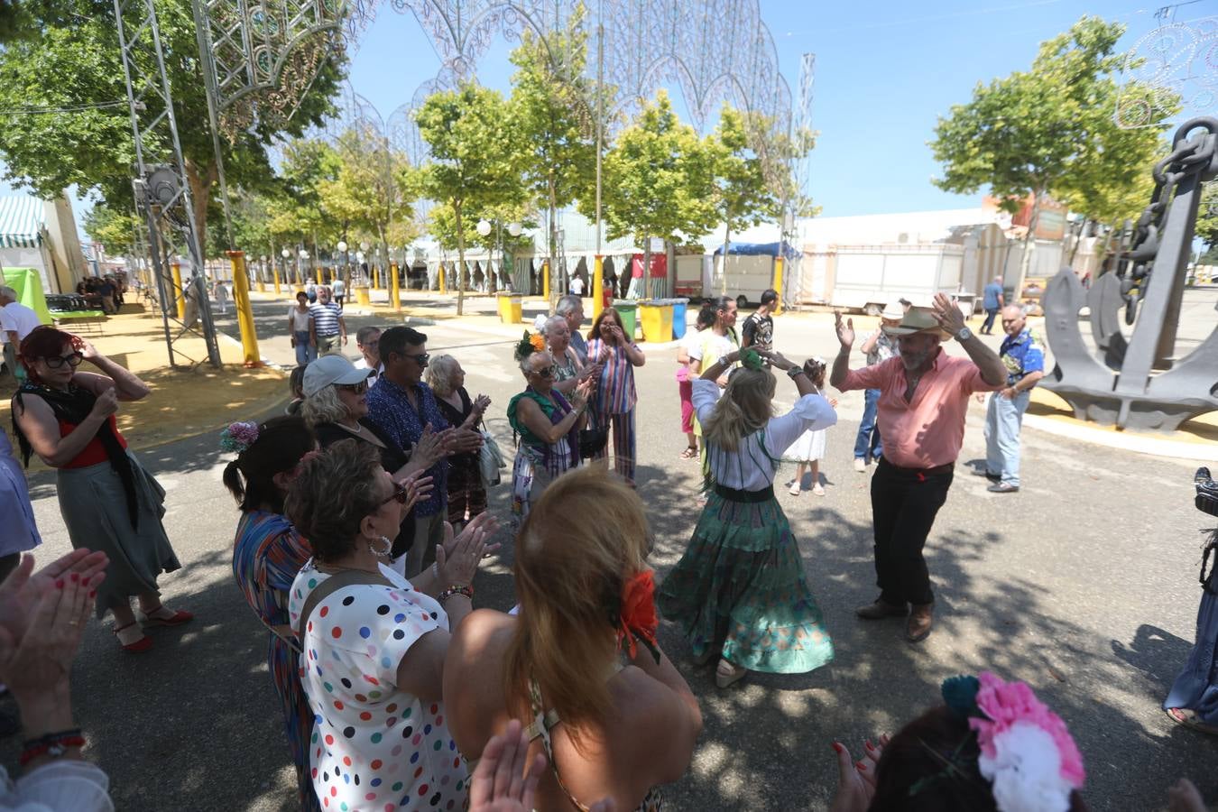 Fotos: Gran domingo de feria en Puerto Real