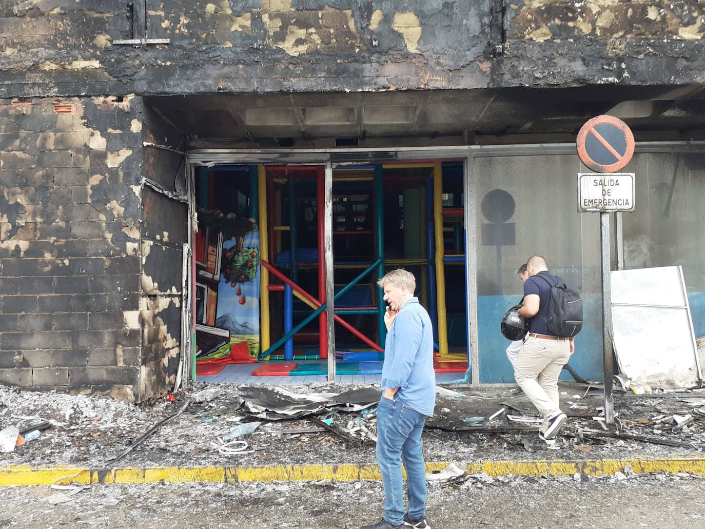 Fotos: Así ha quedado el Chikipark de Cádiz tras el incendio