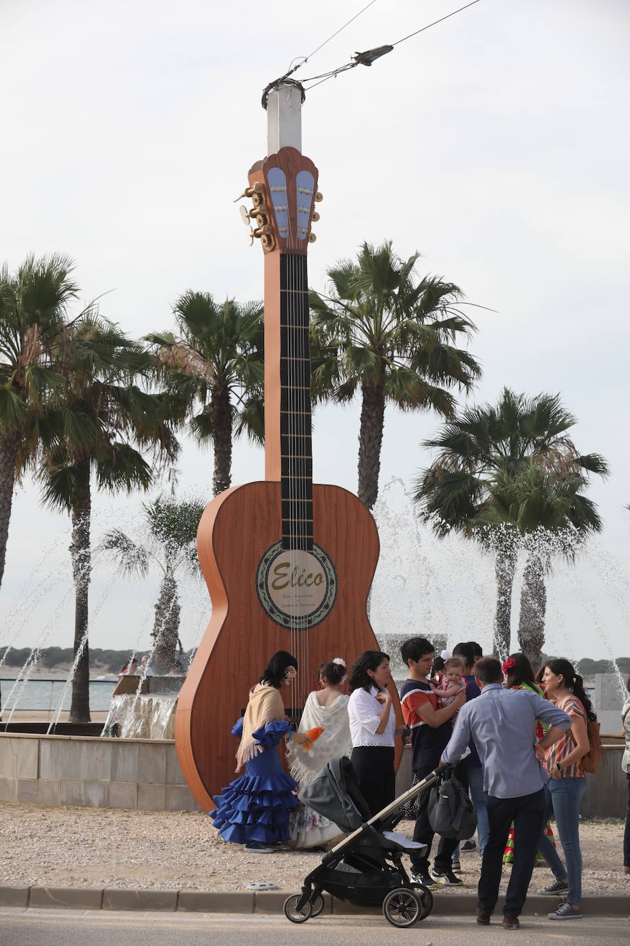 Fotos: La Feria de la Manzanilla ya luce con todo su esplendor