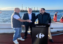 Carrefour firma un acuerdo con Petaca Chico para distribuir atún rojo salvaje de almadraba