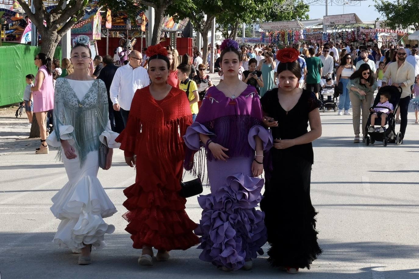 Fotos: un domingo pleno en la feria de Chiclana