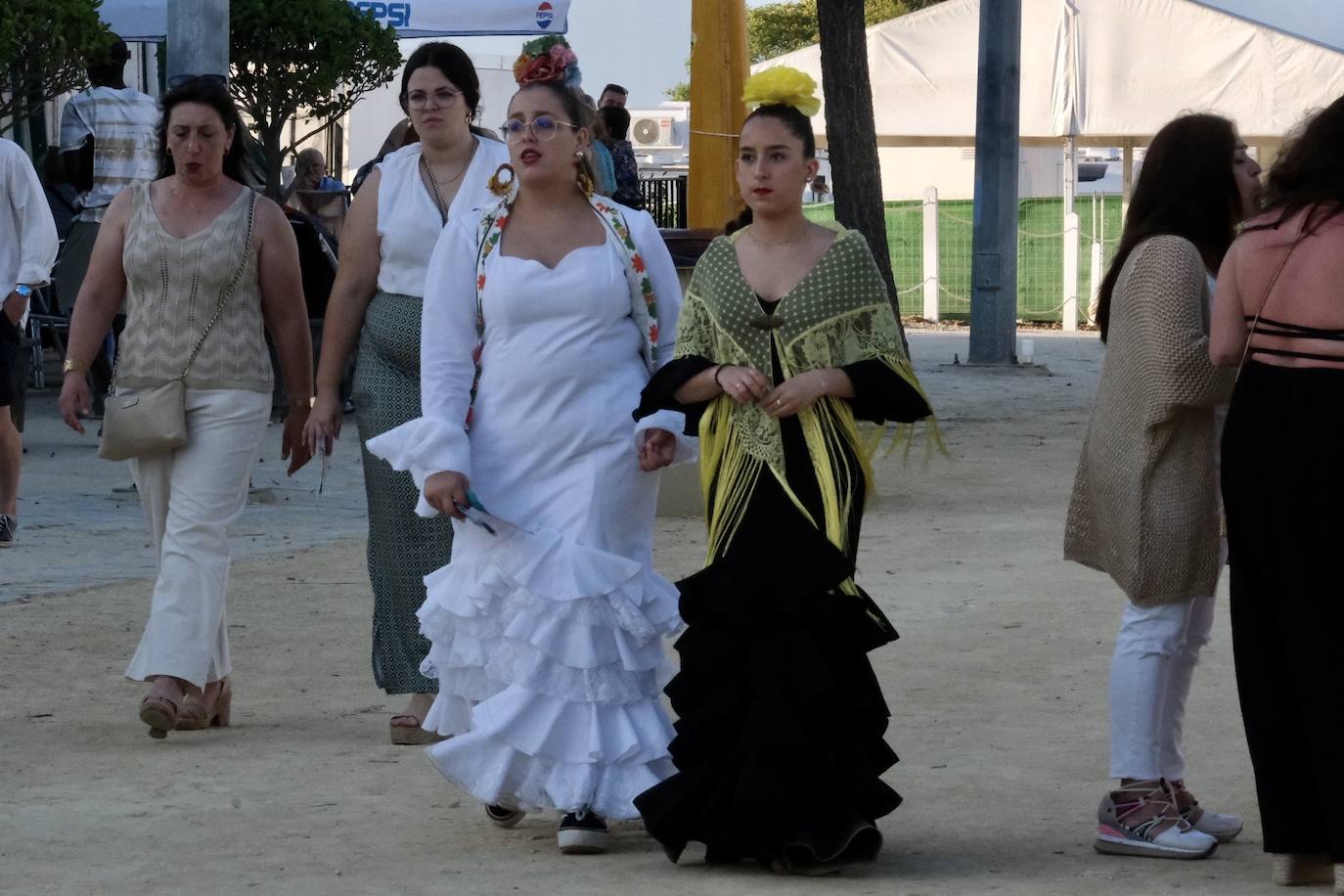 Fotos: Día de la Mujer en la Feria de Chiclana