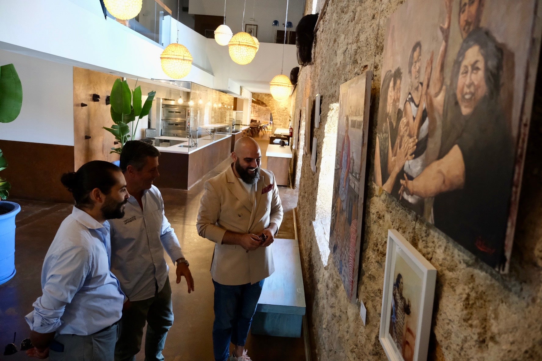 Fotos: Luis Márquez Carrasco presenta su exposición &#039;Mujeres de la baja Andalucía&#039;