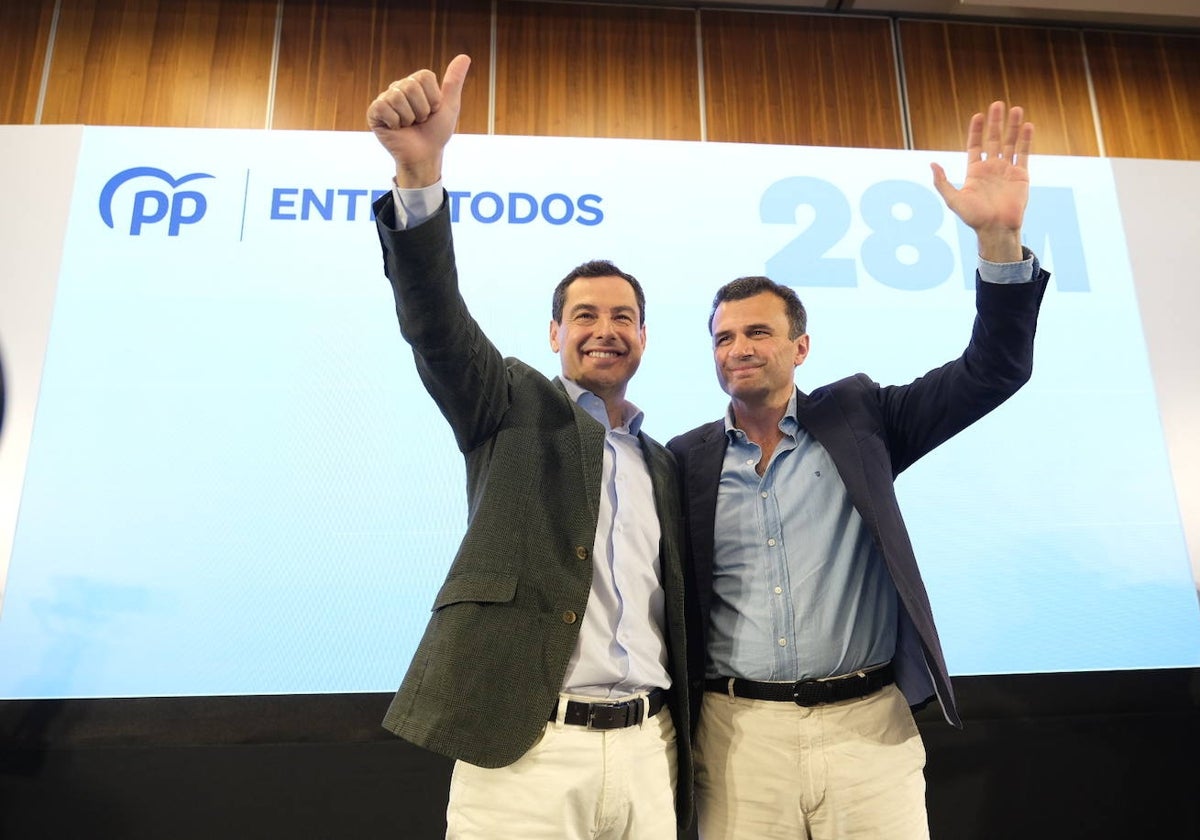 Juanma Moreno y Bruno García en un acto de a campaña electoral del 28M.