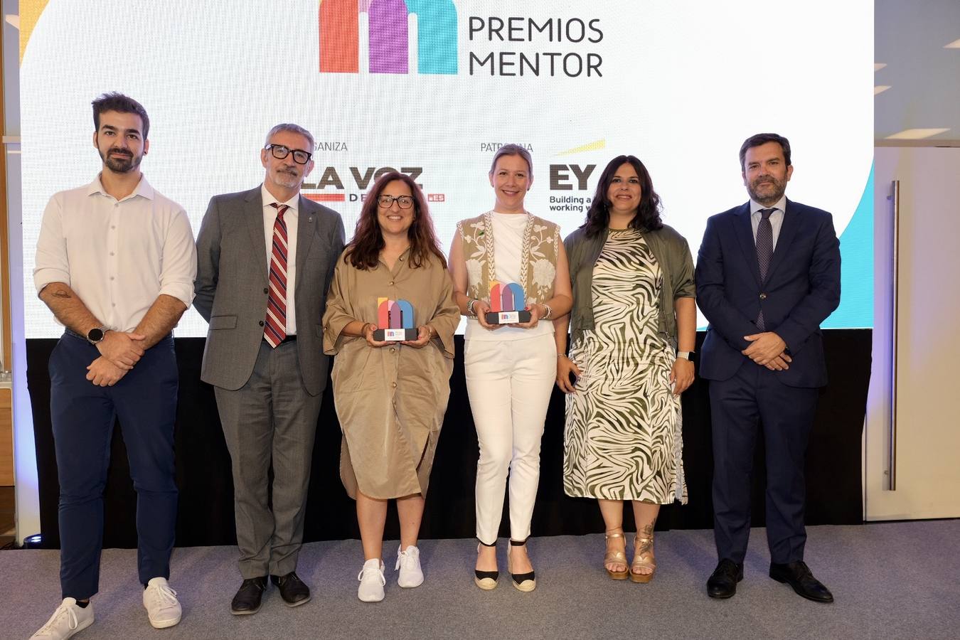 Fotos: Acto de entrega de la tercera edición de los Premios Mentor