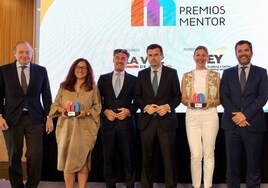 Los centros Drago de Cádiz y Fernando de Magallanes de Sanlúcar, ganadores de los III Premios Mentor