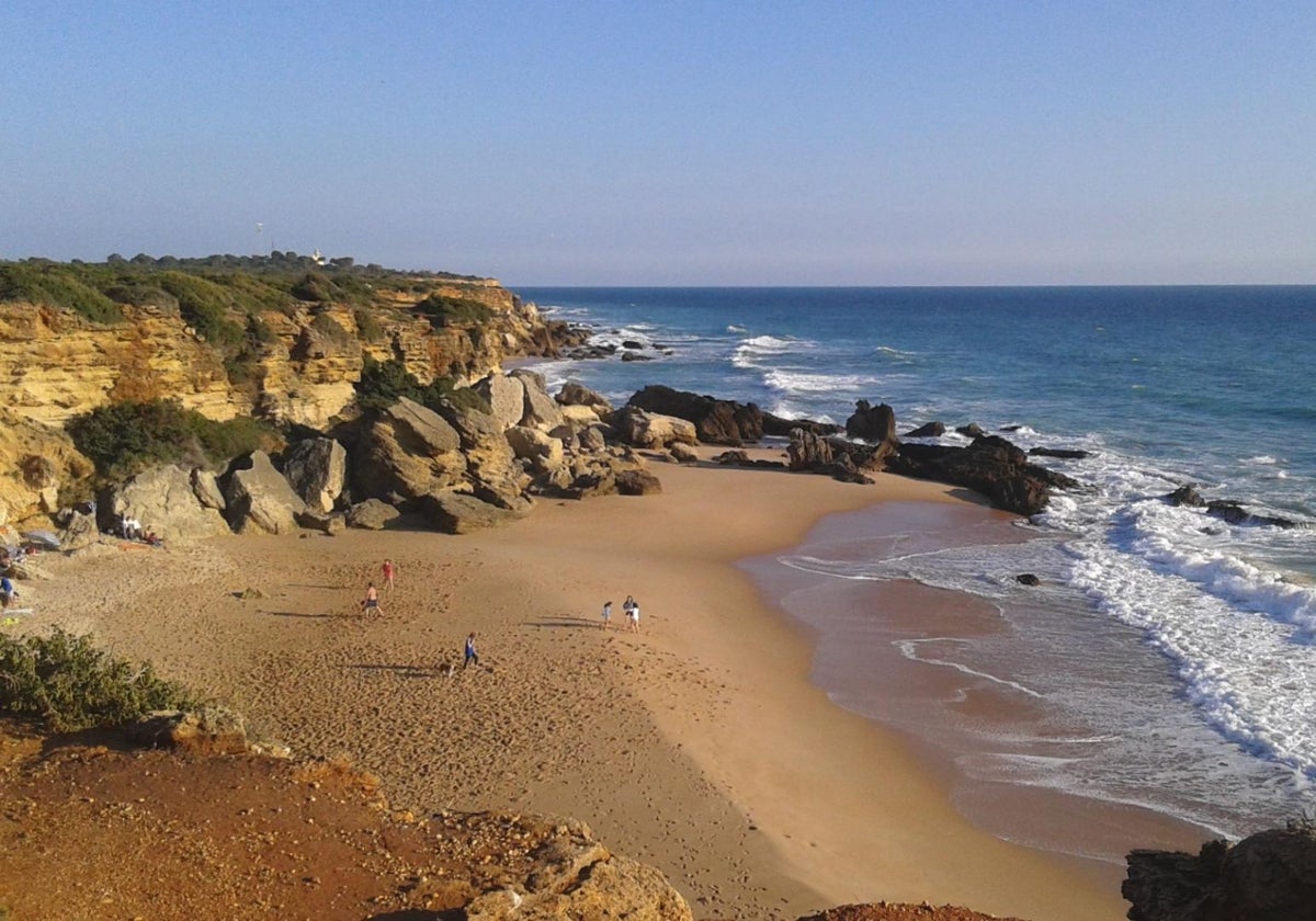 Calas muy bonitas de Conil para ir este verano