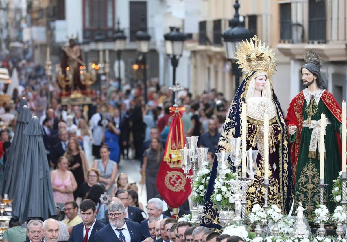 Fotos: Traslado de los titulares de Ecce-Homo a la iglesia de San Juan de Dios