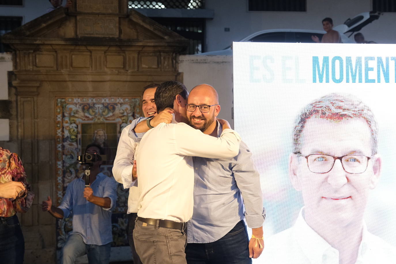FOTOS: Juanma Moreno abre campaña en El Puerto