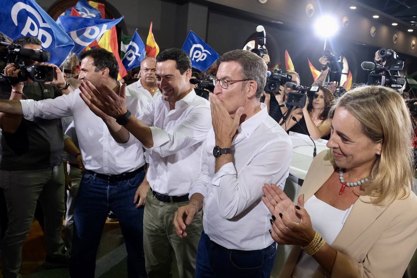 Fotos: Mitin de Feijóo en Cádiz