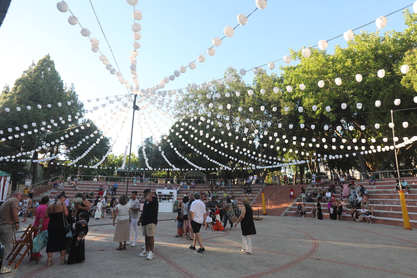 Fotos: La Feria de San Fernando celebra su Día de la Mujer