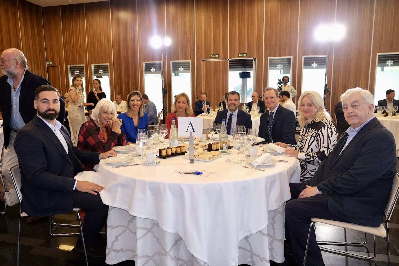 Fotos: Ambiente en la conferencia de Fernando Terry en &#039;La Mirada Económica&#039; de ABC y LA VOZ de Cádiz