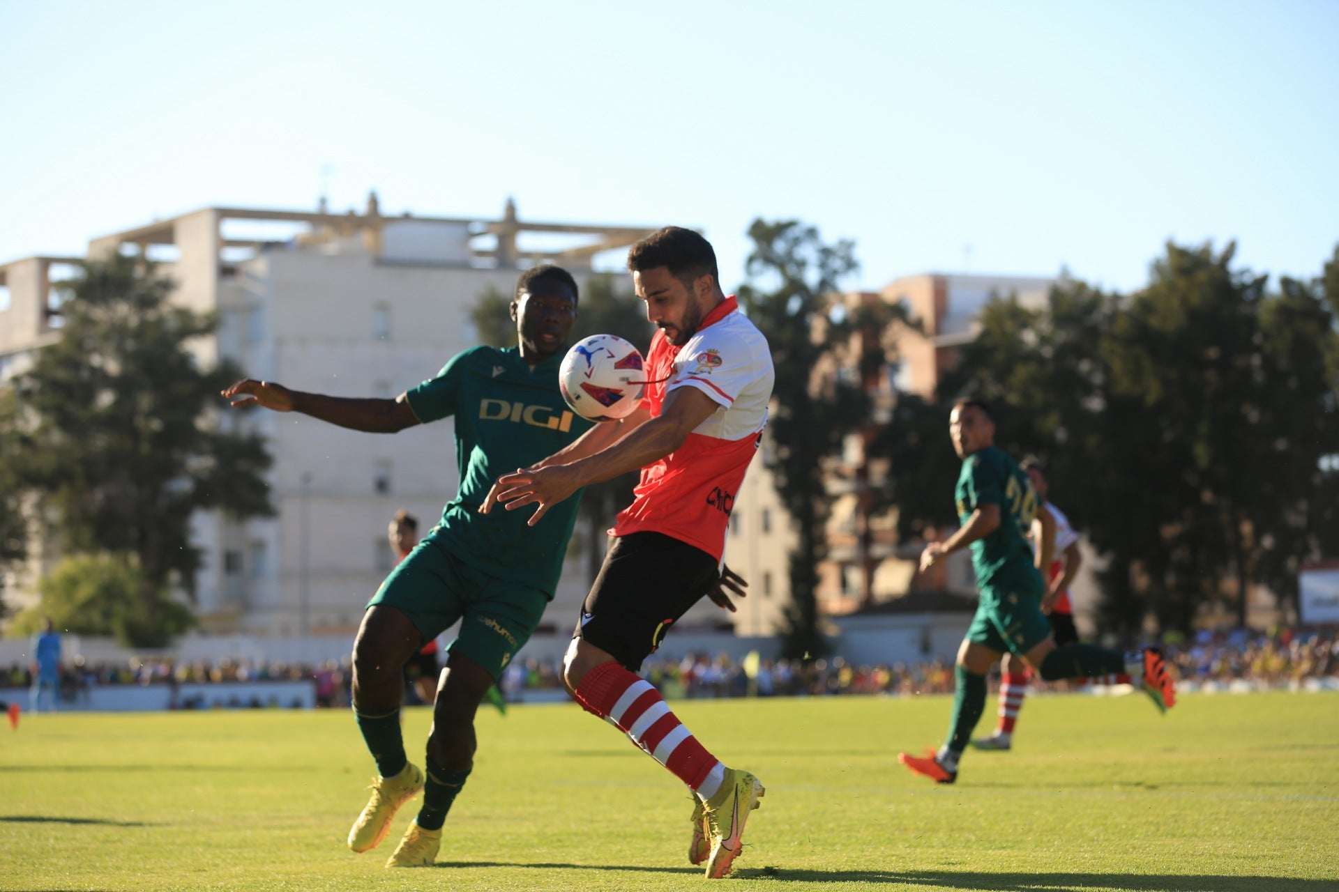 Fotos: El Cádiz golea al Chiclana (1-9)